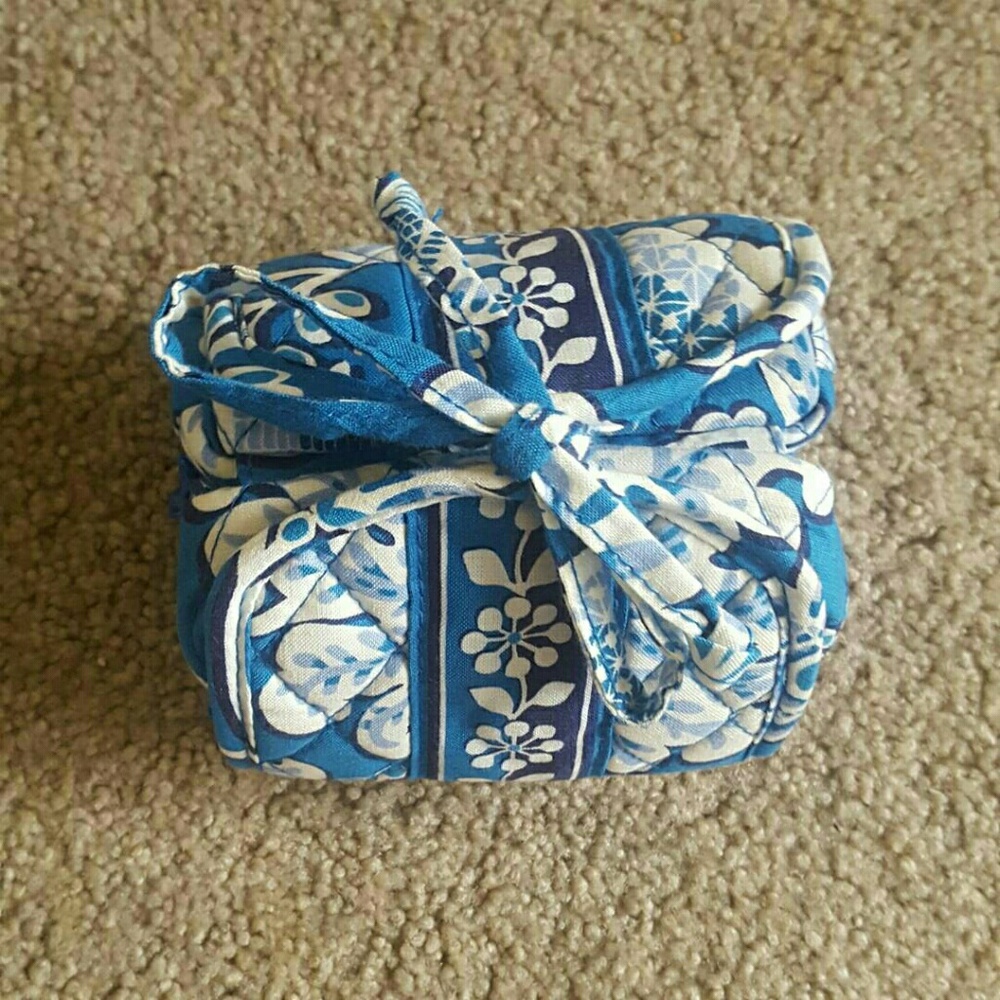 Vera Bradley jewelry roll.